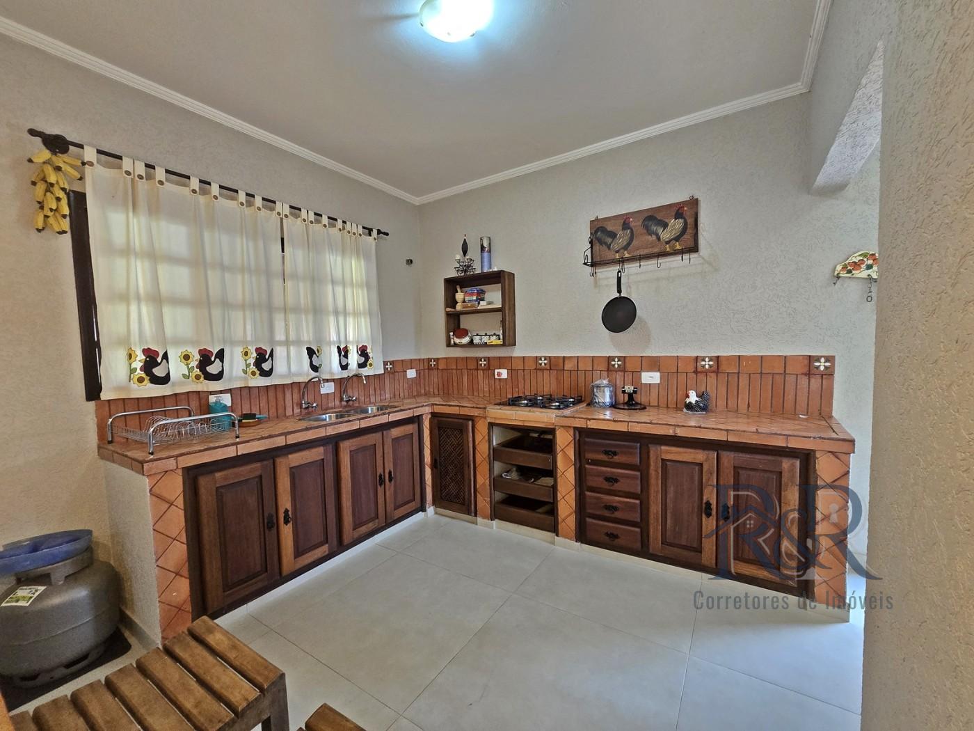 Chácara, 5 quartos, 1000 m² - Foto 5
