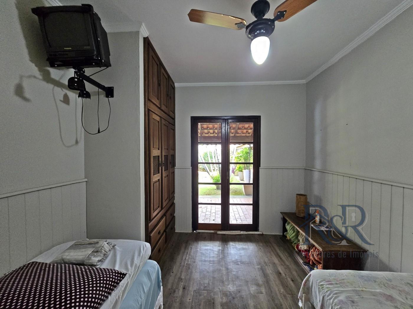 Chácara, 5 quartos, 1000 m² - Foto 15
